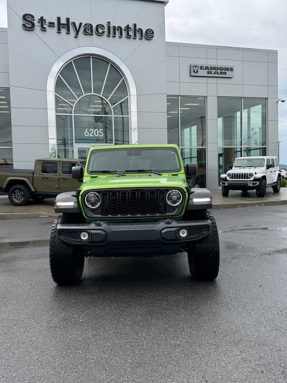 2025 Jeep Wrangler Willys in Saint-Hyacinthe, Quebec - 4 - w1024h768px