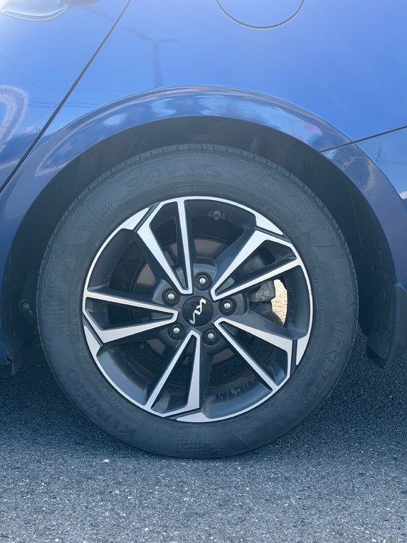 2023 Kia Forte EX in Saint-Hyacinthe, Quebec - 14 - w1024h768px