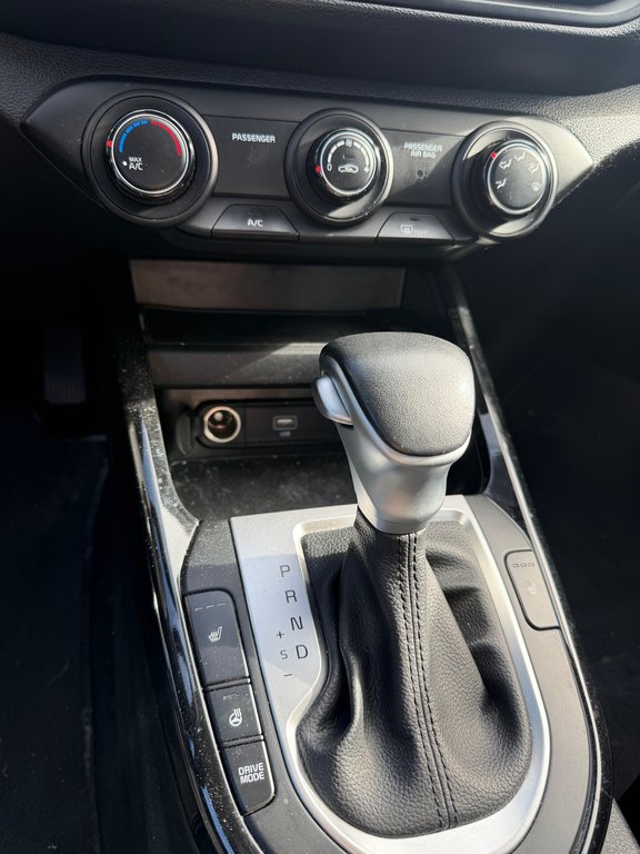 2023 Kia Forte EX in Saint-Hyacinthe, Quebec - 10 - w1024h768px