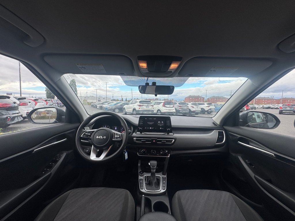 2022 Kia Seltos LX-4