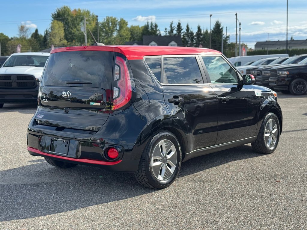 2018  SOUL EV EV LUXURY // 100% ÉLECTRIQUE // PNEUS HIVERS ET MAG INCLUS in Sherbrooke, Quebec - 5 - w1024h768px