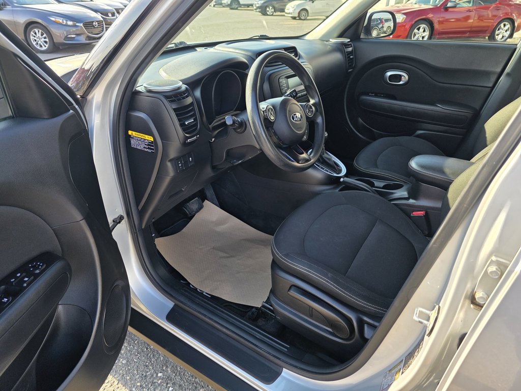 2015 Kia Soul in Rivière-du-Loup, Quebec - 8 - w1024h768px
