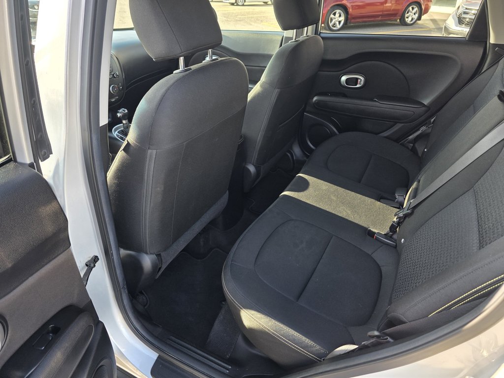 2015 Kia Soul in Rivière-du-Loup, Quebec - 10 - w1024h768px