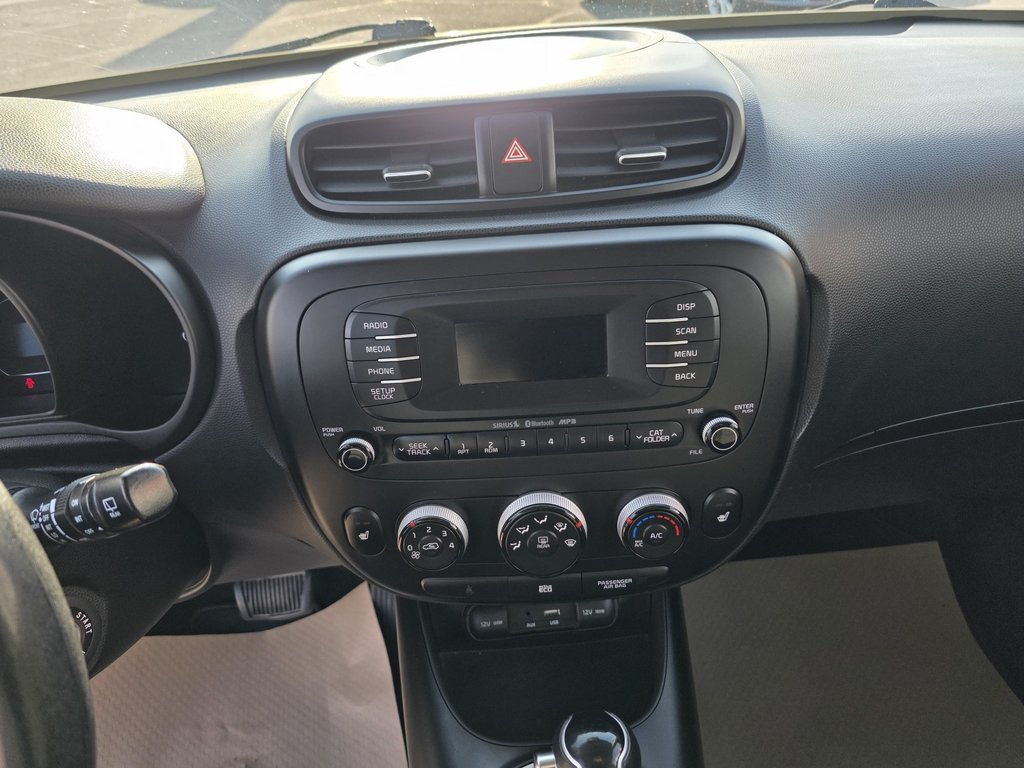 2015 Kia Soul in Rivière-du-Loup, Quebec - 12 - w1024h768px