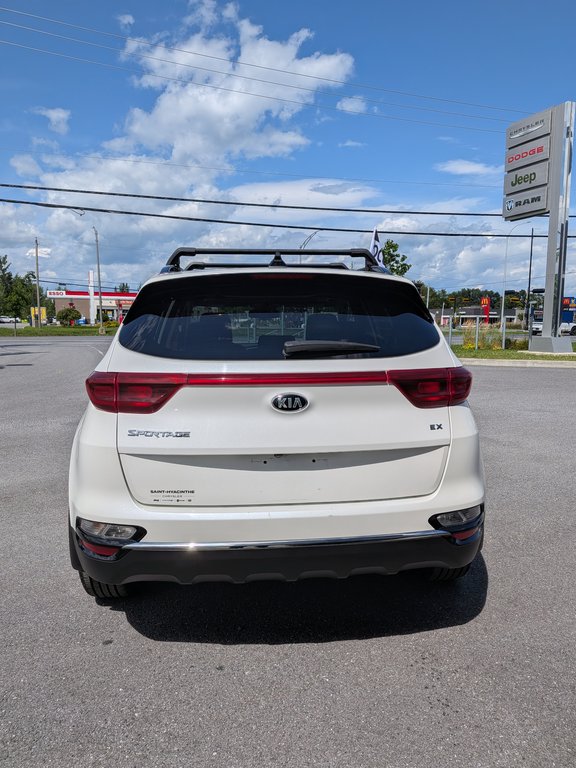 2020 Kia Sportage in Saint-Hyacinthe, Quebec - 4 - w1024h768px