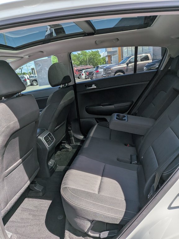 2020 Kia Sportage in Saint-Hyacinthe, Quebec - 12 - w1024h768px