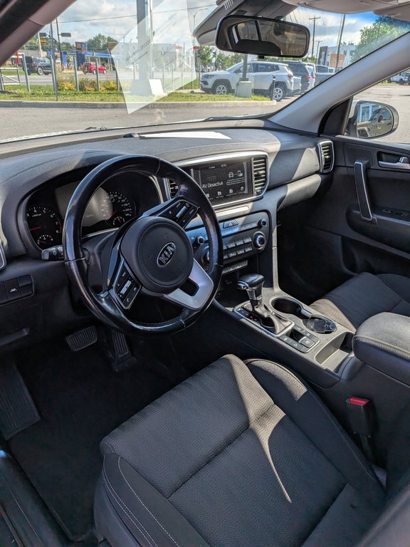 2020 Kia Sportage in Saint-Hyacinthe, Quebec - 8 - w1024h768px