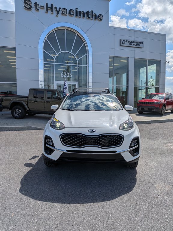 2020 Kia Sportage in Saint-Hyacinthe, Quebec - 3 - w1024h768px