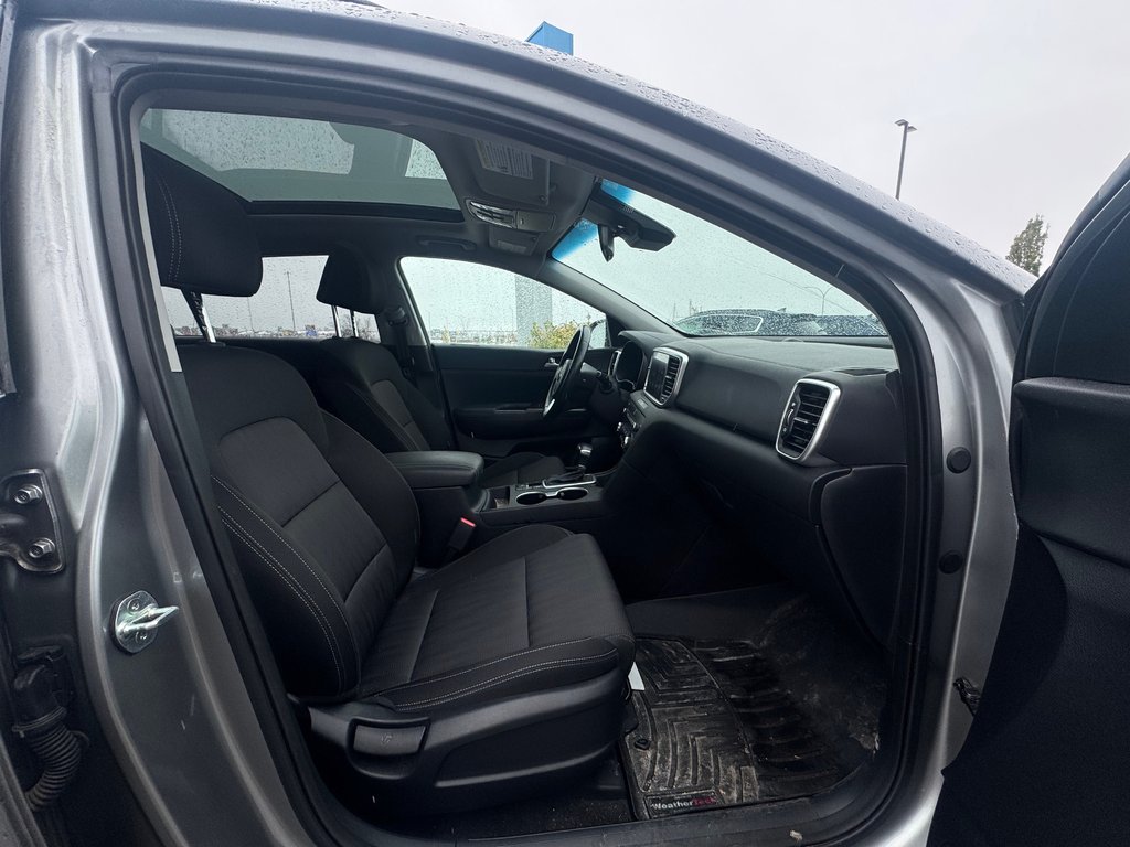 2022 Kia Sportage EX S-7