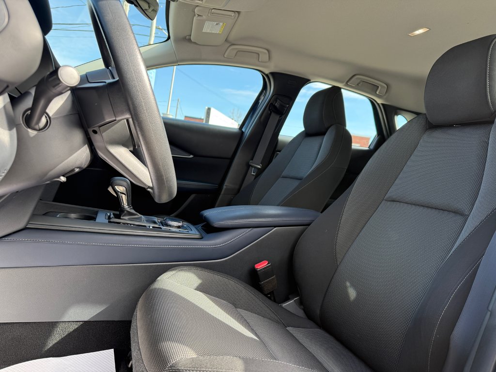 2021 Mazda CX-30 GX in Drummondville, Quebec - 8 - w1024h768px