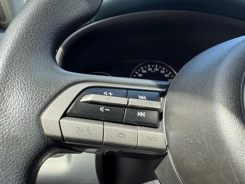 2021 Mazda CX-30 GX in Drummondville, Quebec - 13 - w1024h768px