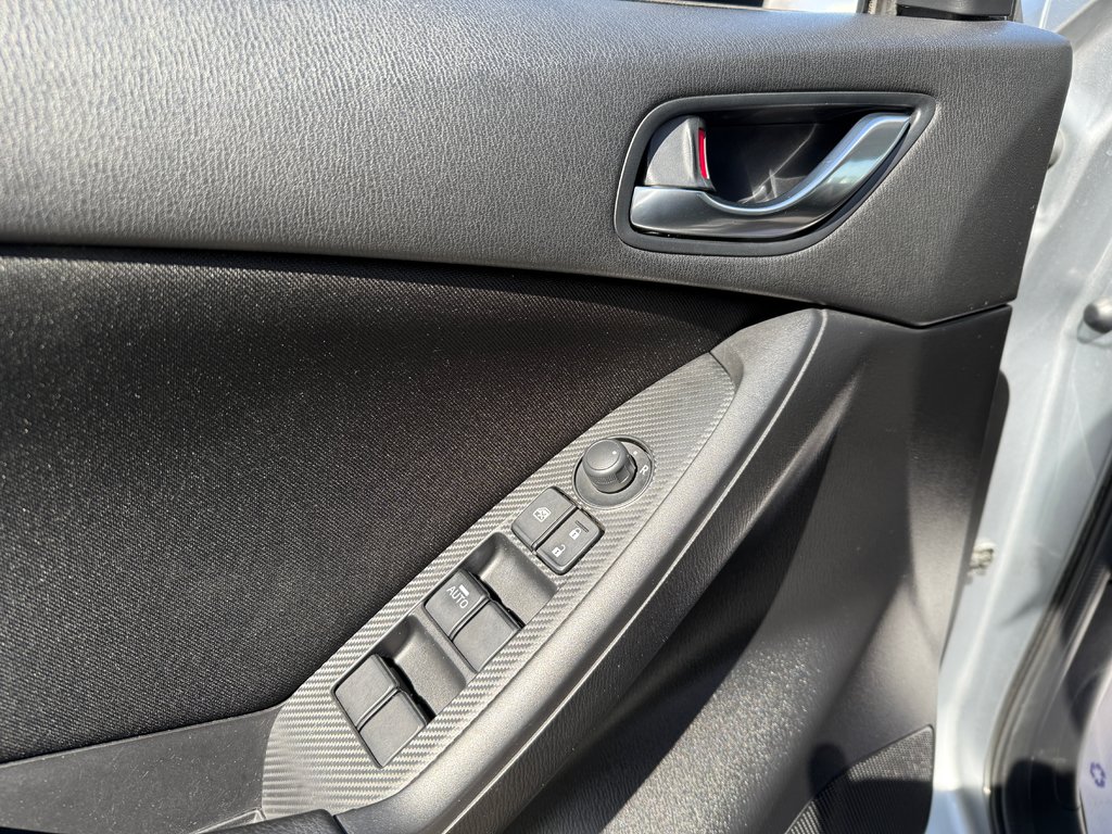 2016 Mazda CX-5 GX in Drummondville, Quebec - 11 - w1024h768px