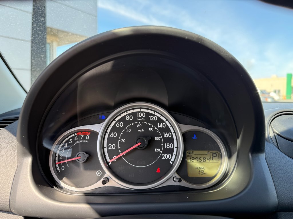 2014 Mazda 2 GS in Drummondville, Quebec - 15 - w1024h768px