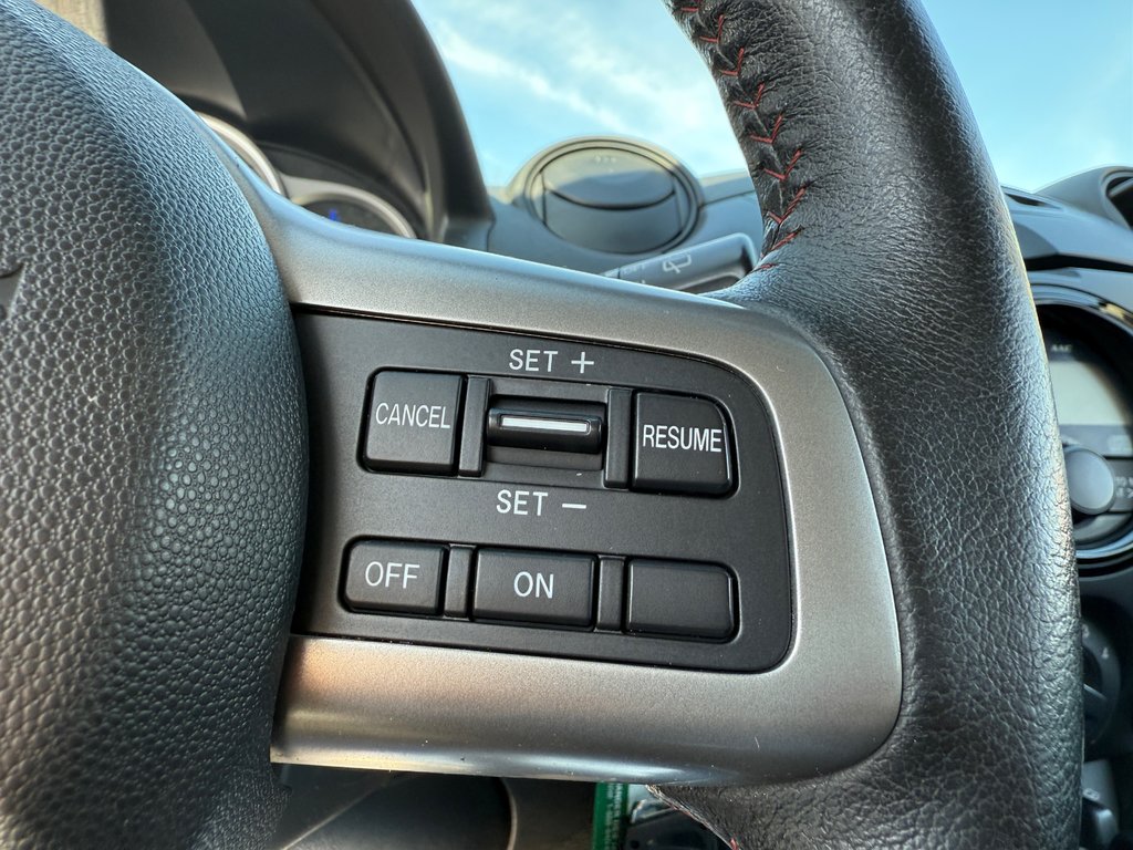2014 Mazda 2 GS in Drummondville, Quebec - 14 - w1024h768px