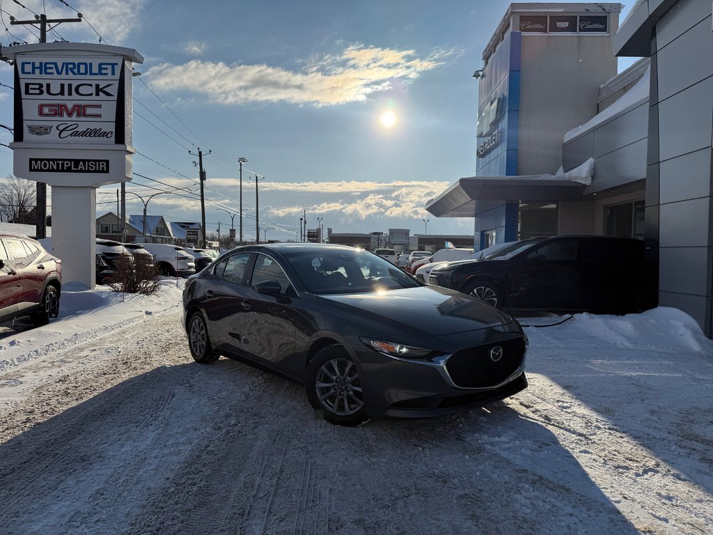 Mazda 3 GS 2021 à Drummondville, Québec - 1 - w1024h768px