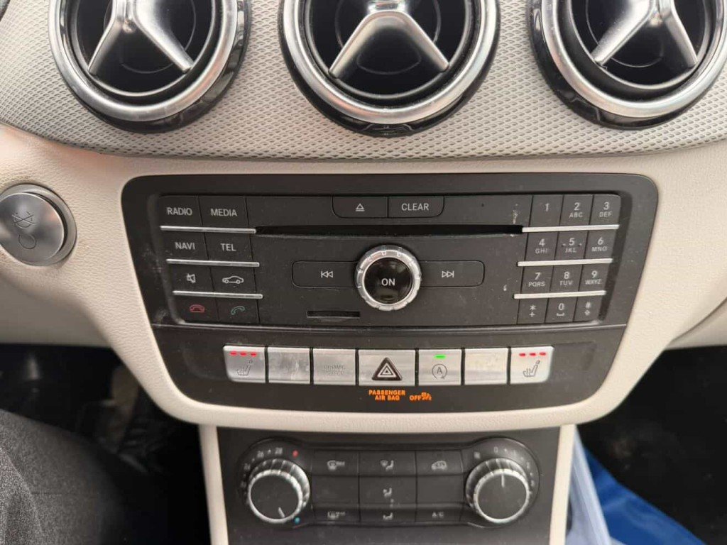 2017 Mercedes-Benz B-Class B 250 Sports Tourer in Quebec, Quebec - 18 - w1024h768px