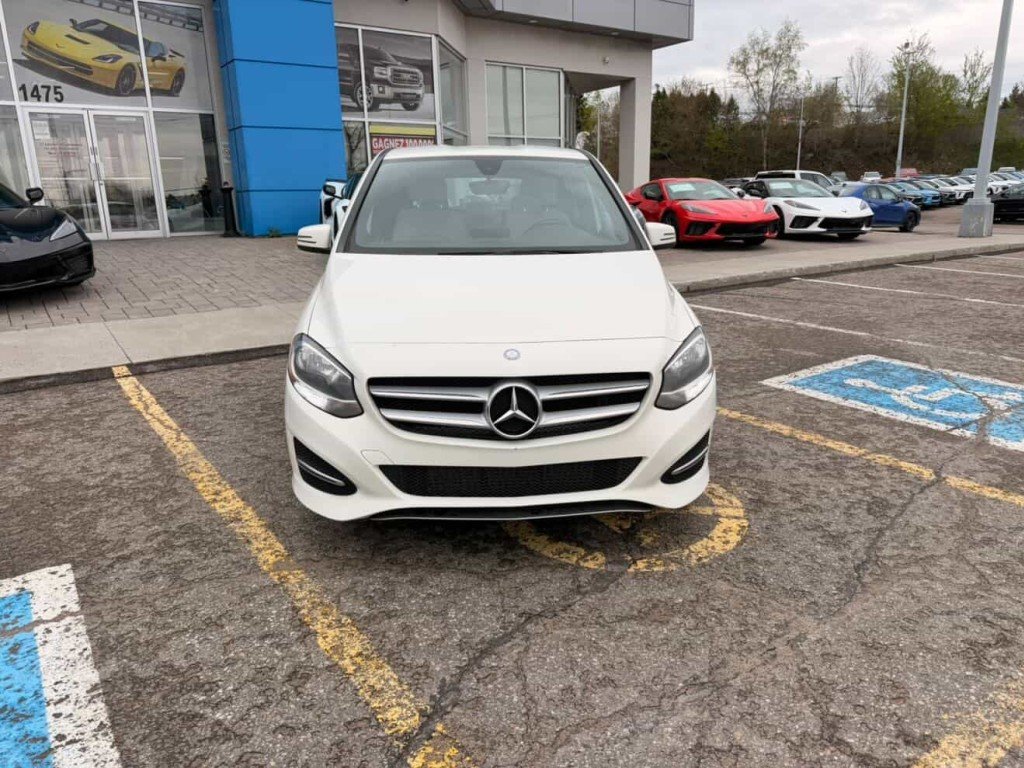 2017 Mercedes-Benz B-Class B 250 Sports Tourer in Quebec, Quebec - 2 - w1024h768px