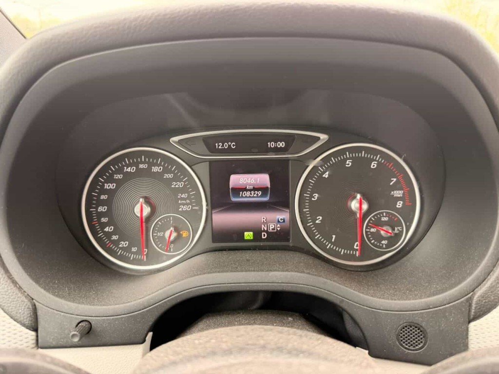2017 Mercedes-Benz B-Class B 250 Sports Tourer in Quebec, Quebec - 11 - w1024h768px