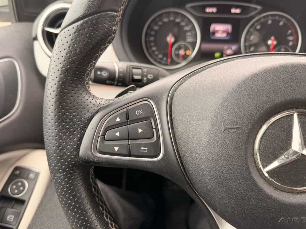 2017 Mercedes-Benz B-Class B 250 Sports Tourer in Quebec, Quebec - 14 - w1024h768px
