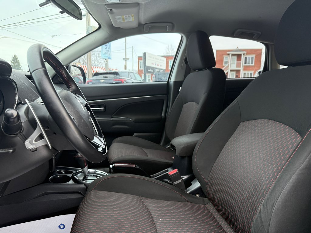 2017 Mitsubishi RVR SE LIMITED in Drummondville, Quebec - 8 - w1024h768px