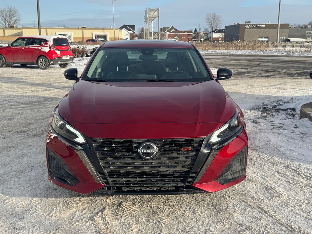 Nissan Altima SR 2023-1