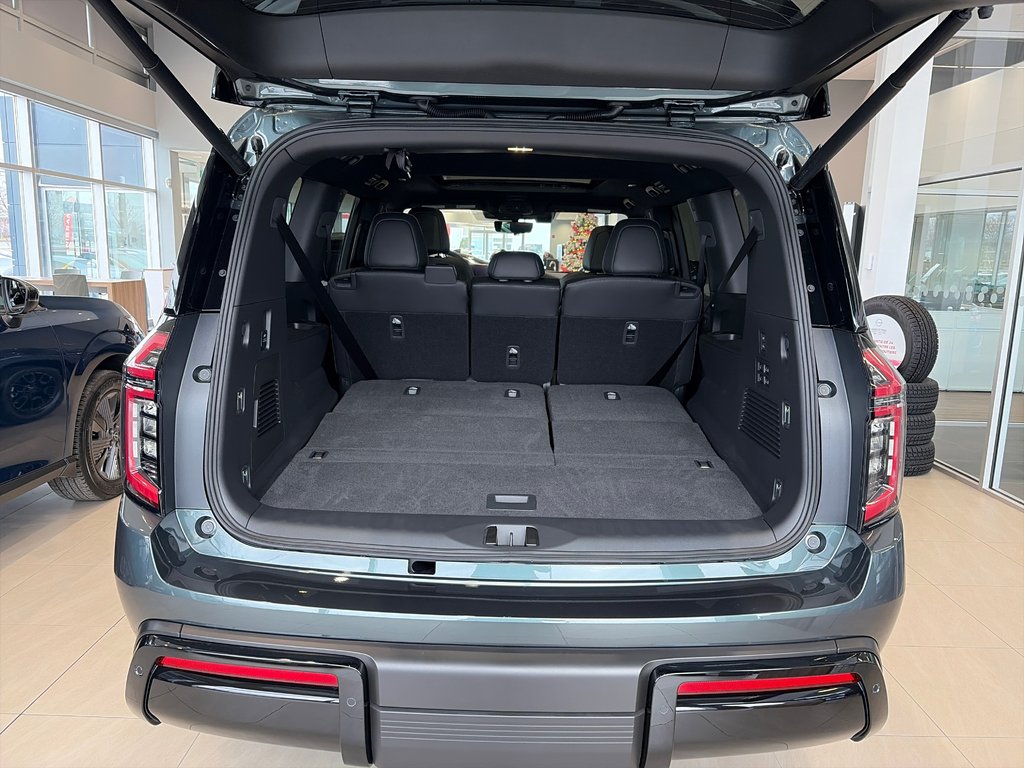 Nissan Armada PRO-4X 2026-3