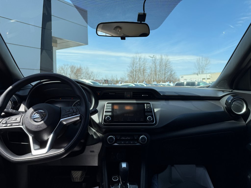 2019 Nissan Kicks SV in Drummondville, Quebec - 9 - w1024h768px