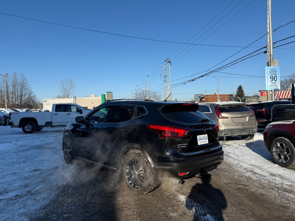 2017 Nissan Qashqai S in Drummondville, Quebec - 4 - w1024h768px