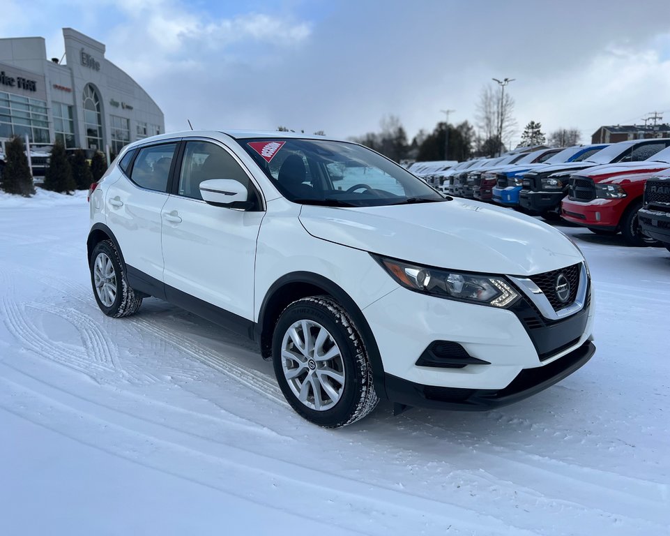 2020 Nissan Qashqai S **Démarreur a distance ** in Sherbrooke, Quebec - 2 - w1024h768px