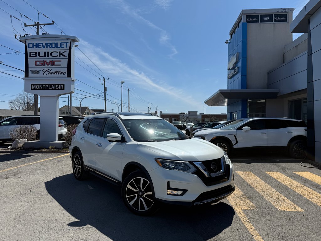 2017 Nissan Rogue SL in Drummondville, Quebec - 1 - w1024h768px