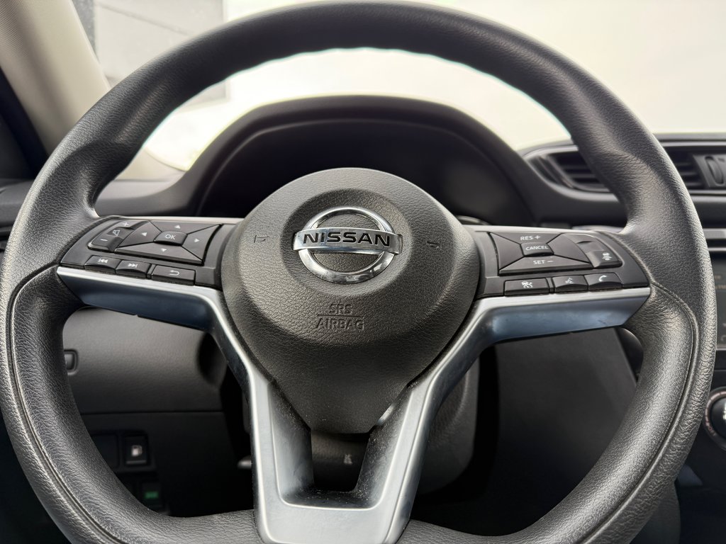 Nissan Rogue SV 2020 à Drummondville, Québec - 12 - w1024h768px