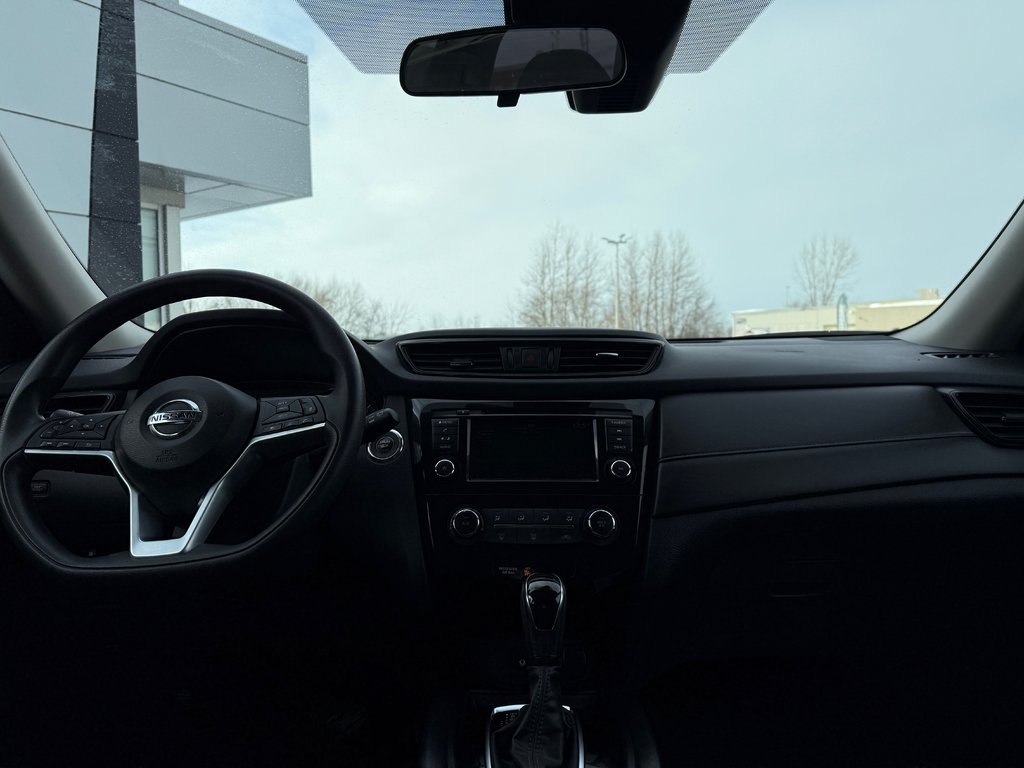 Nissan Rogue SV 2020 à Drummondville, Québec - 9 - w1024h768px