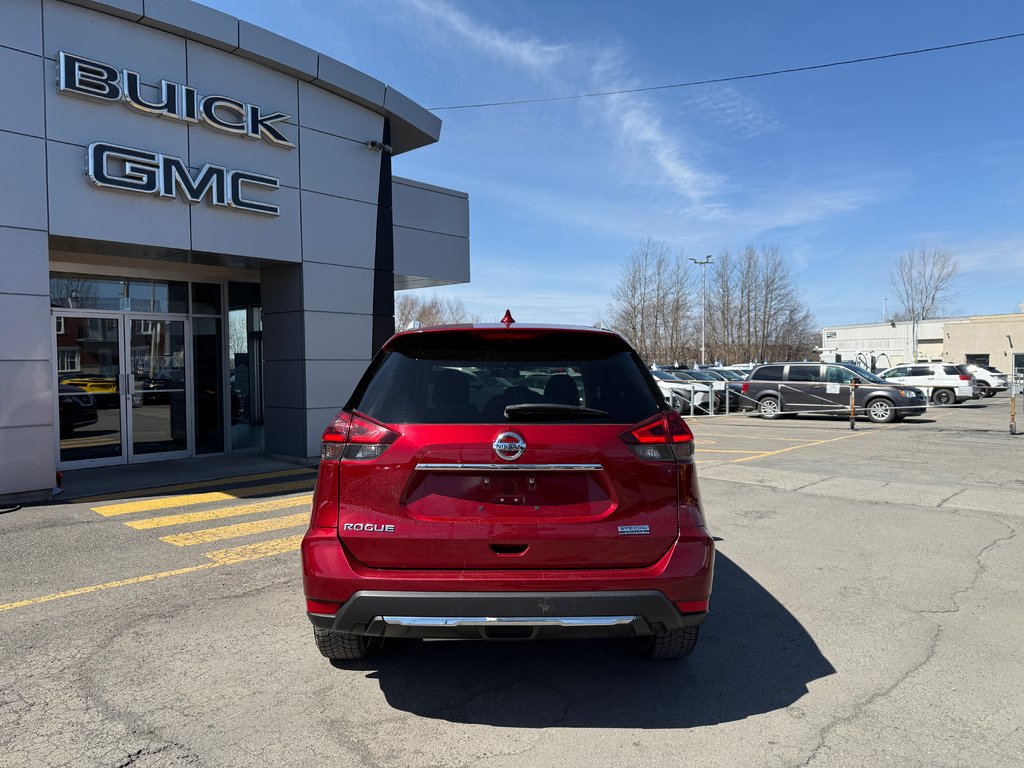 2020 Nissan Rogue SV in Drummondville, Quebec - 4 - w1024h768px
