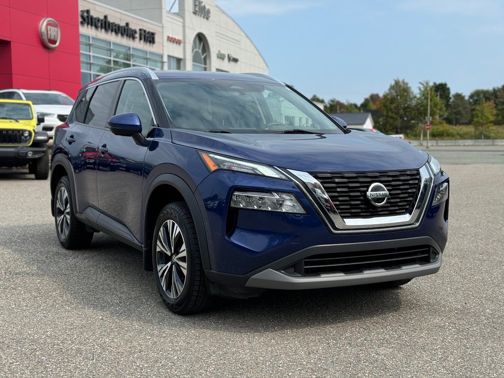 2021  Rogue SV AWD in Sherbrooke, Quebec - 2 - w1024h768px