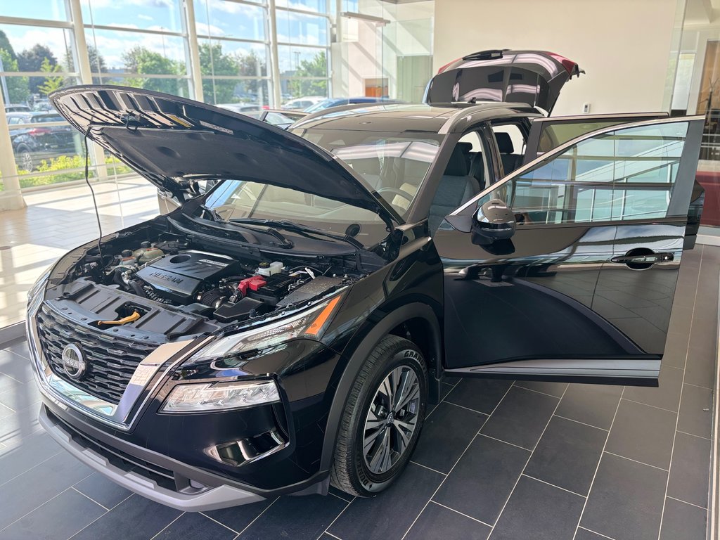 2023  Rogue SV AWD *** TOIT PANO **** in Saint-Hyacinthe, Quebec - 7 - w1024h768px