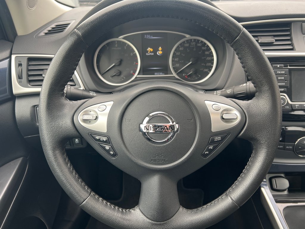 Sentra SR TURBO MANUELLE 2018 à Saint-Hyacinthe, Québec - 13 - w1024h768px