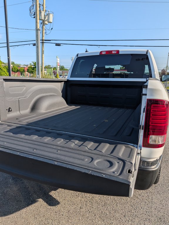 2021 Ram 1500 Classic Warlock in Saint-Hyacinthe, Quebec - 7 - w1024h768px