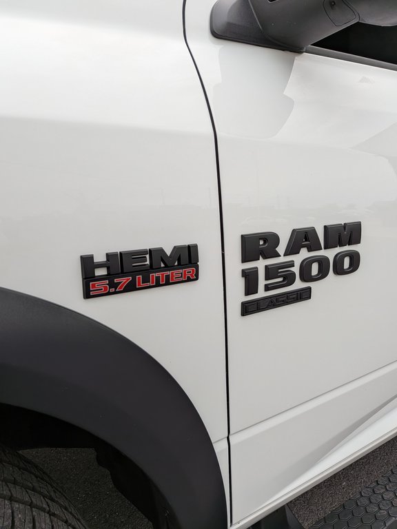 2022 Ram 1500 Classic Warlock in Saint-Hyacinthe, Quebec - 7 - w1024h768px
