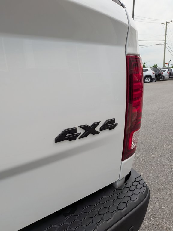 2022 Ram 1500 Classic Warlock in Saint-Hyacinthe, Quebec - 8 - w1024h768px