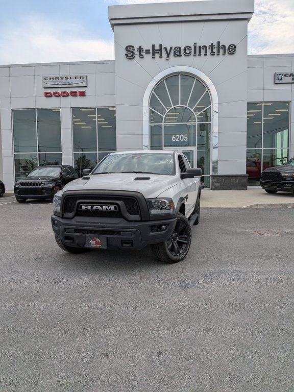 2022 Ram 1500 Classic Warlock in Saint-Hyacinthe, Quebec - 1 - w1024h768px