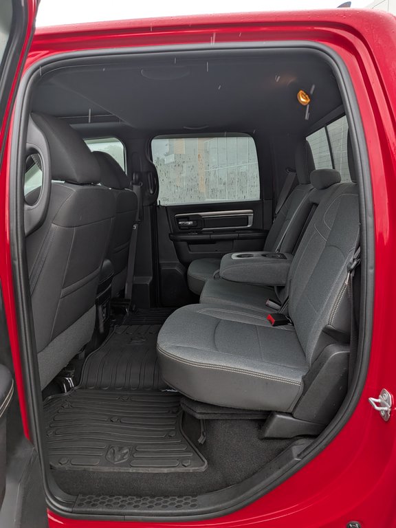 Ram 1500 Classic Warlock 2022 à Saint-Hyacinthe, Québec - 13 - w1024h768px