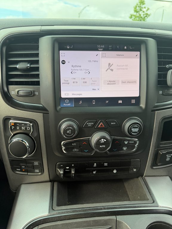 2023 Ram 1500 Classic Express in Saint-Hyacinthe, Quebec - 10 - w1024h768px