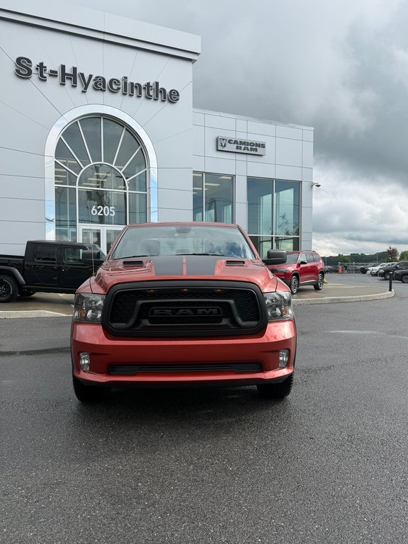 2023 Ram 1500 Classic Express in Saint-Hyacinthe, Quebec - 4 - w1024h768px