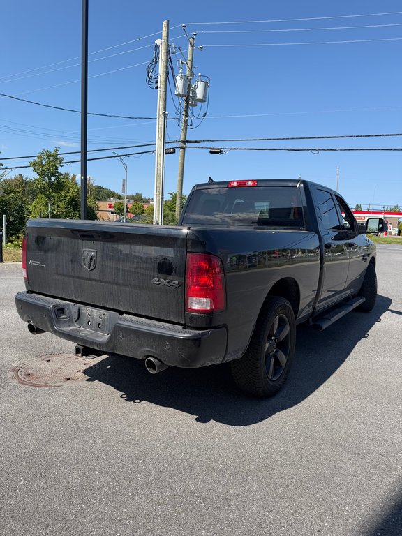 Ram 1500 Classic SLT 2023 à Saint-Hyacinthe, Québec - 4 - w1024h768px