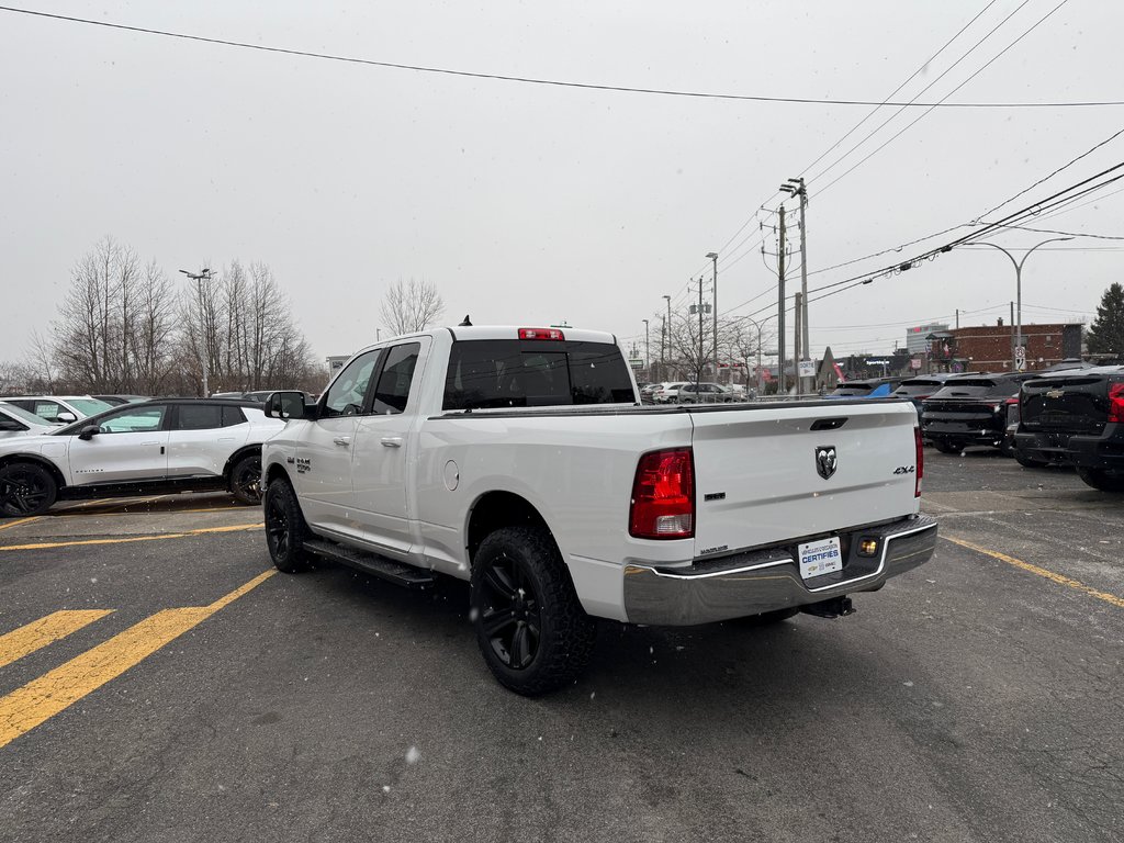 2019  1500 4WD Quad Cab SLT in Drummondville, Quebec - 5 - w1024h768px