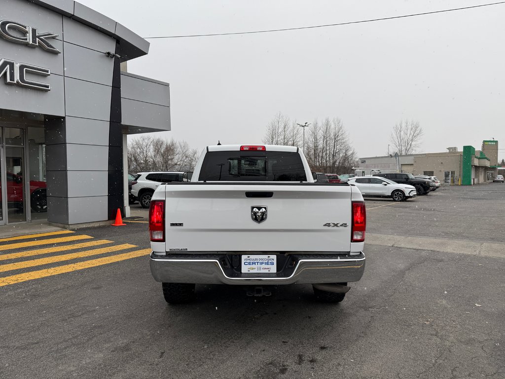 2019  1500 4WD Quad Cab SLT in Drummondville, Quebec - 4 - w1024h768px