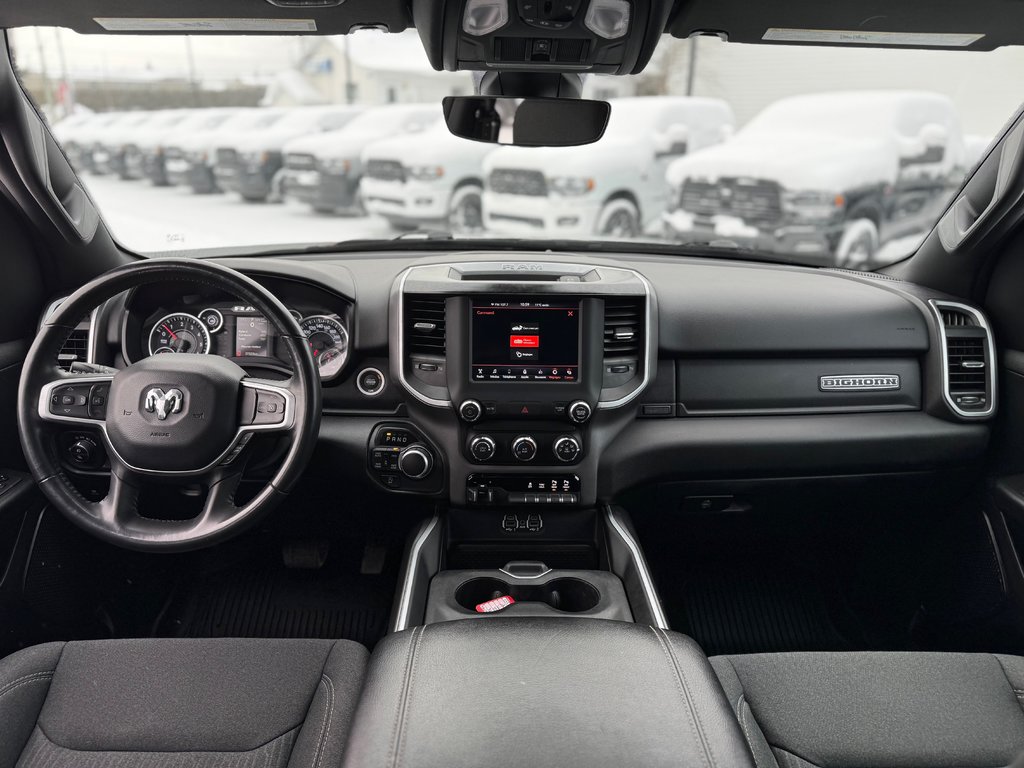 2021 Ram 1500 BIGHORN QUADCAB 4X4 // ROUES 20'' in Sherbrooke, Quebec - 11 - w1024h768px