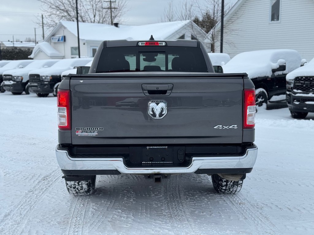 2021 Ram 1500 BIGHORN QUADCAB 4X4 // ROUES 20'' in Sherbrooke, Quebec - 6 - w1024h768px