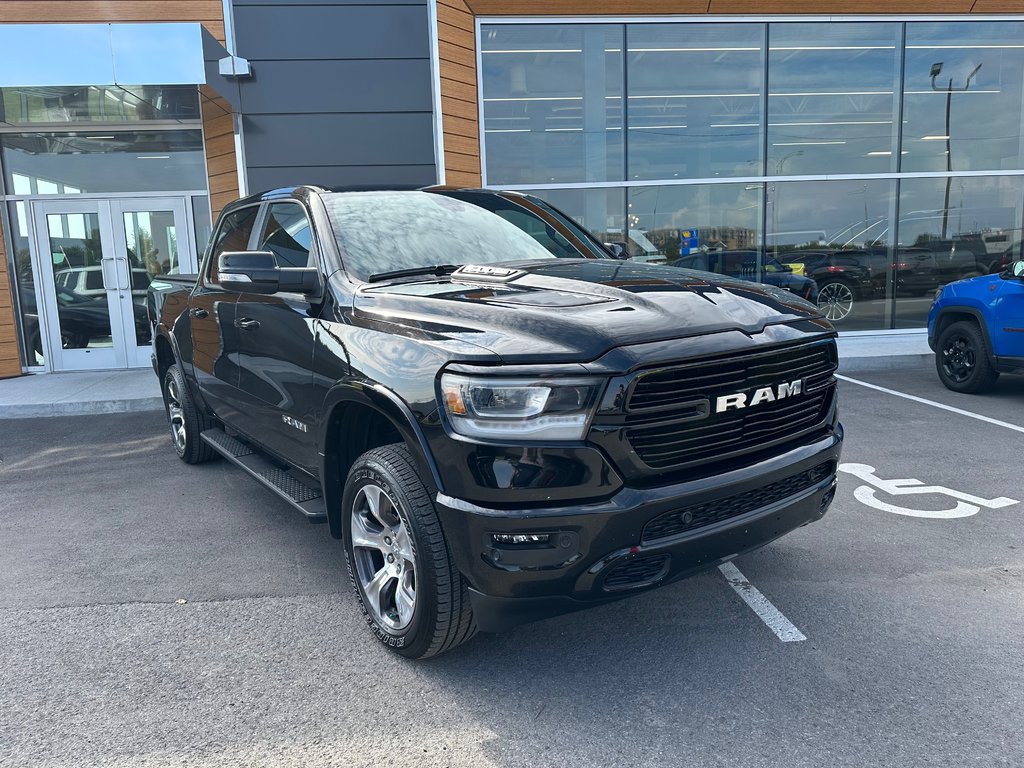 1500 Laramie Sport CrewCab V8 4X4 2022 à Saint-Hyacinthe, Québec - 3 - w1024h768px