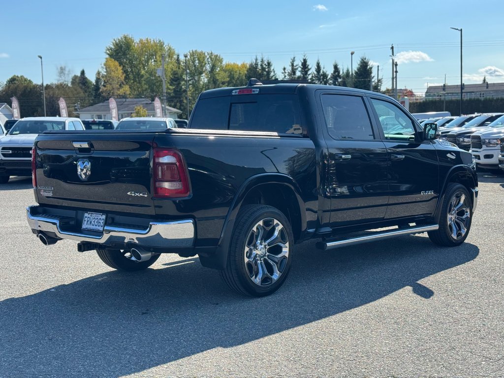 1500 LARAMIE 4X4 CREW CAB | V8 | TOIT PANORAMIQUE 2022 à Sherbrooke, Québec - 5 - w1024h768px